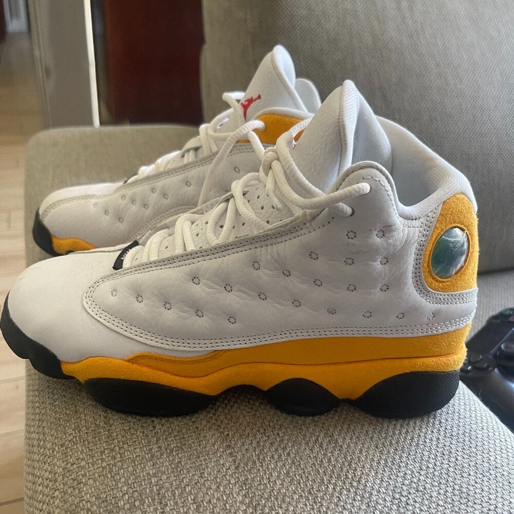 Air Jordan 13 Retro ‘Del Sol’ Everlasting Sneaker (Youth: 4.5)